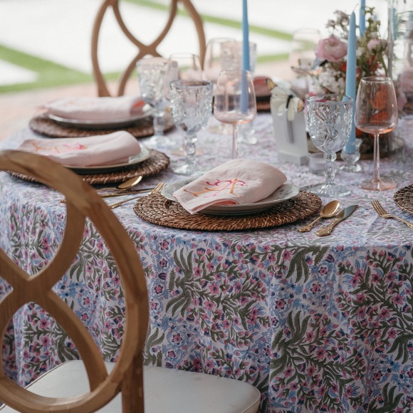 Julia Amory Other - Julia Amory Mughal Jardin 120" Round Tablecloth